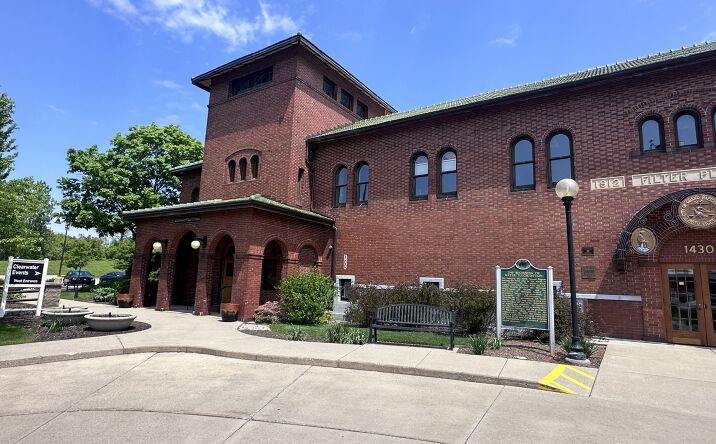 Pictures of Office, Special Purpose property located at 1430 Monroe Avenue Northwest, Grand Rapids, MI 49505 for lease - image #1
