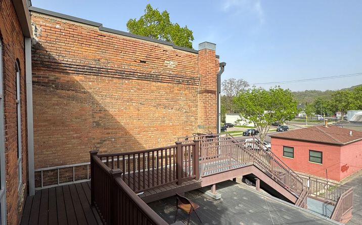 Pictures of Office property located at 327 N Riverfront Drive, Mankato, MN 56001 for lease - image #1