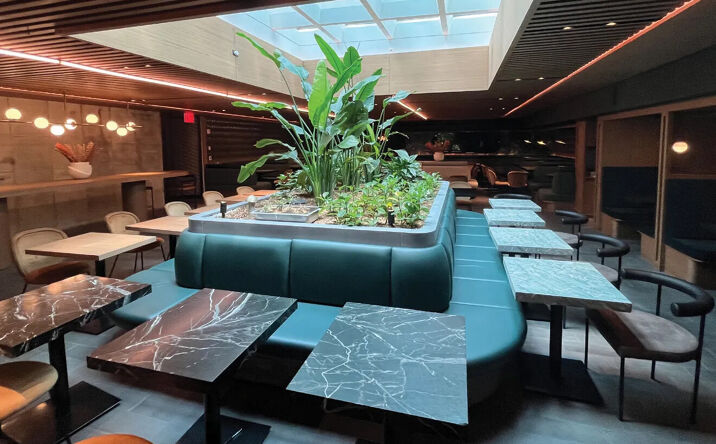 Pictures of Retail, Restaurant property located at 780 3rd Ave, New York, NY 10017 for lease - image #1