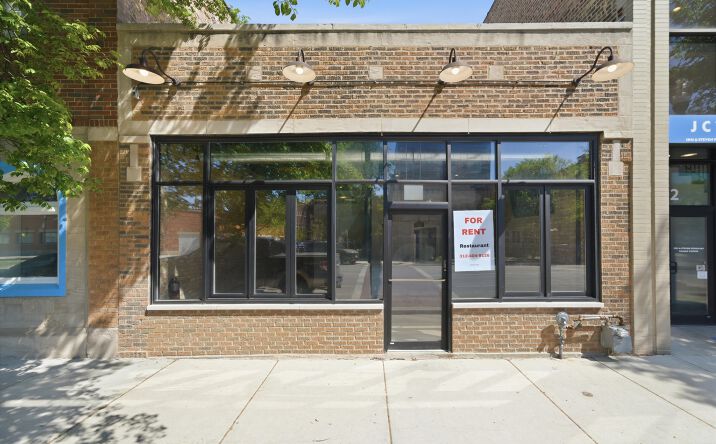 Pictures of Restaurant property located at 2114 West Lawrence Avenue, Chicago, IL 60625 for lease - image #1