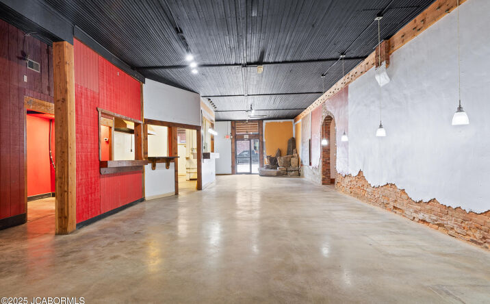 Pictures of Special Purpose property located at 103 E BROADWAY, Ashland, MO 65010 for lease - image #1
