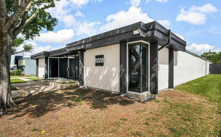 Pictures of Office property located at 8020 Westglen Drive, Houston, TX 77063 for lease - image #1