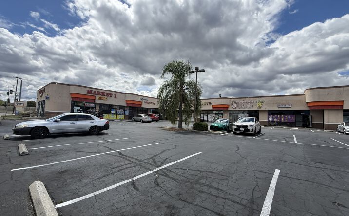 Pictures of Retail property located at 16018 Gale Avenue, Hacienda Heights, CA 91745 for lease - image #1