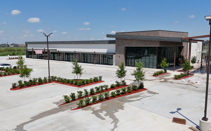 Pictures of Retail, Restaurant property located at 17634 Beechnut Rd, Richmond, TX 77407 for lease - image #1