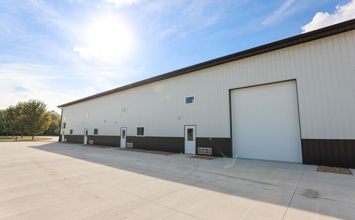 Pictures of Industrial property located at 3111 West Airline Highway, Waterloo, IA 50703 for lease - image #1