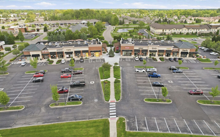 Pictures of Retail property located at 9711 Sawmill Parkway, Powell, OH 43065 for lease - image #1
