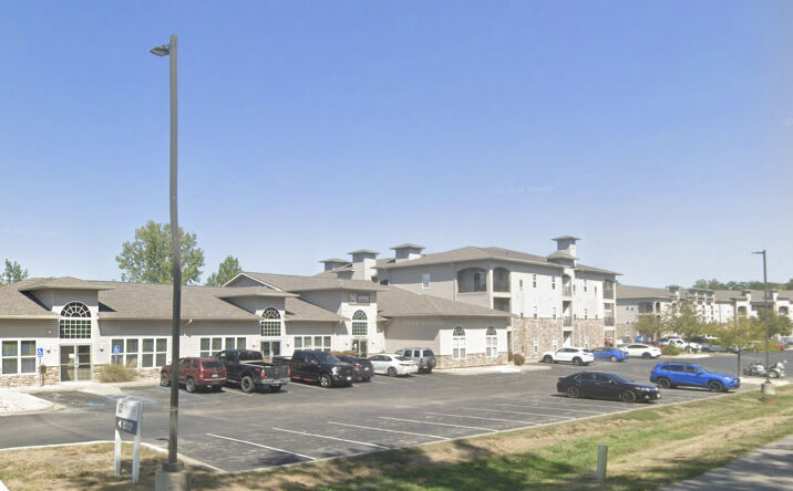 Pictures of Retail, Restaurant property located at 610 NW Yennie St, Grain Valley, MO 64029 for lease - image #1