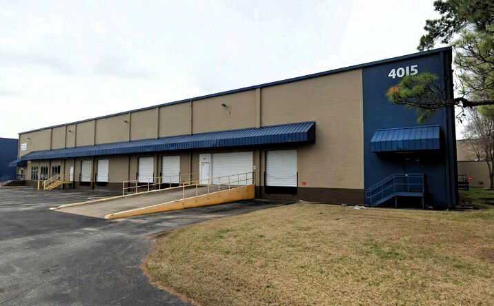 Pictures of Industrial property located at 4015 West 11th Street, Houston, TX 77055 for lease - image #1