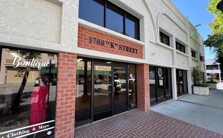 Pictures of Office property located at 1700 K Street, Bakersfield, CA 93301 for lease - image #1