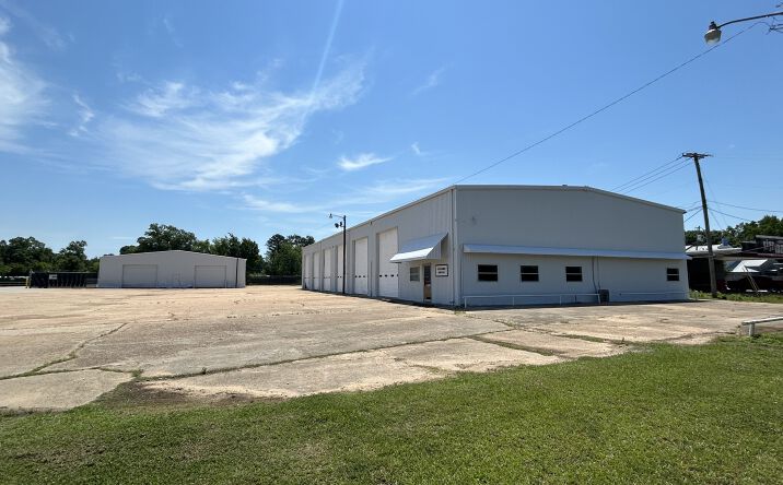 Pictures of Industrial property located at 246-A N Pearson Rd, Pearl, MS 39208 for lease - image #1