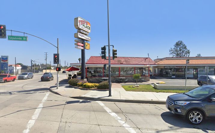 Pictures of Retail property located at 1302 Sepulveda Boulevard, Los Angeles, CA 90710 for lease - image #1