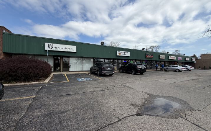 Pictures of Retail property located at 3510 Dempster Street, Skokie, IL 60076 for lease - image #1