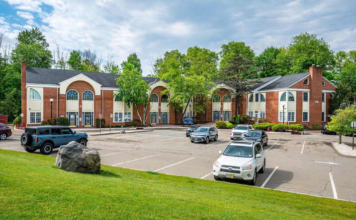 Pictures of Office property located at 601 Jefferson Road, Parsippany-Troy Hills, NJ 07054 for lease - image #1