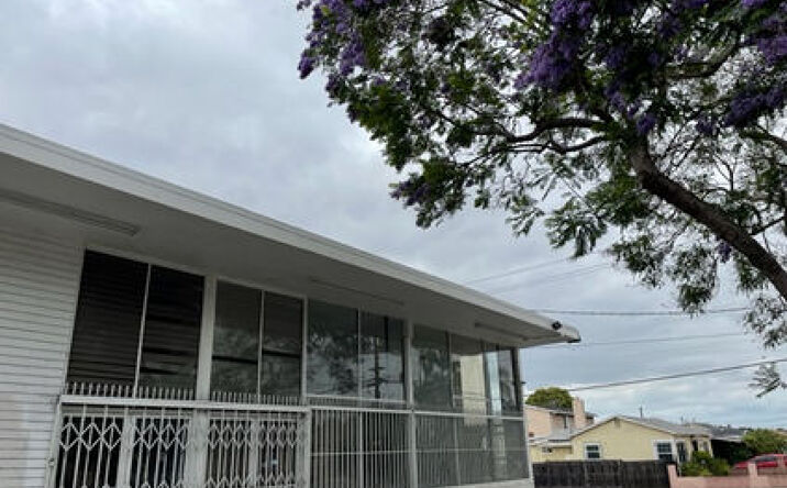 Pictures of Retail property located at 11101 Crenshaw Blvd, Inglewood, CA 90303 for lease - image #1