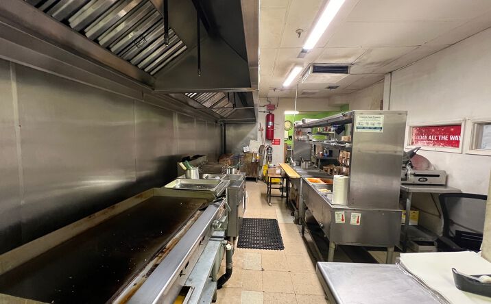 Pictures of Restaurant, Special Purpose property located at 2720 Marconi Avenue, Sacramento, CA 95821 for lease - image #1
