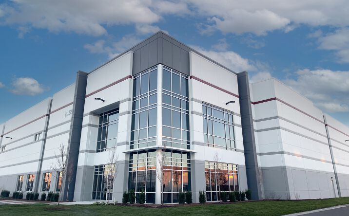 Pictures of Industrial property located at 350 Lindsey Lane, Bolingbrook, IL 24151 for lease - image #1