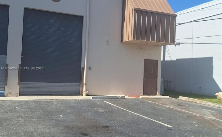 Pictures of Industrial, Office property located at 14250 SW 136th St # 4, Miami, FL 33186 for lease - image #1