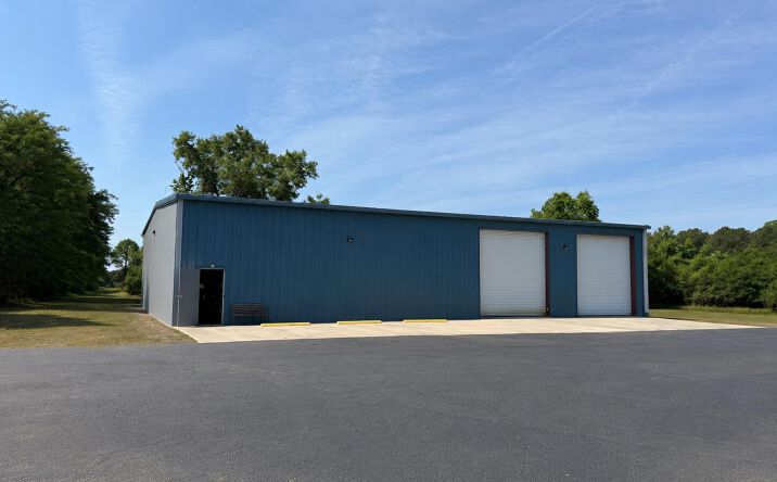 Pictures of Industrial property located at 7173 Cross County Road, North Charleston, SC 29418 for lease - image #1