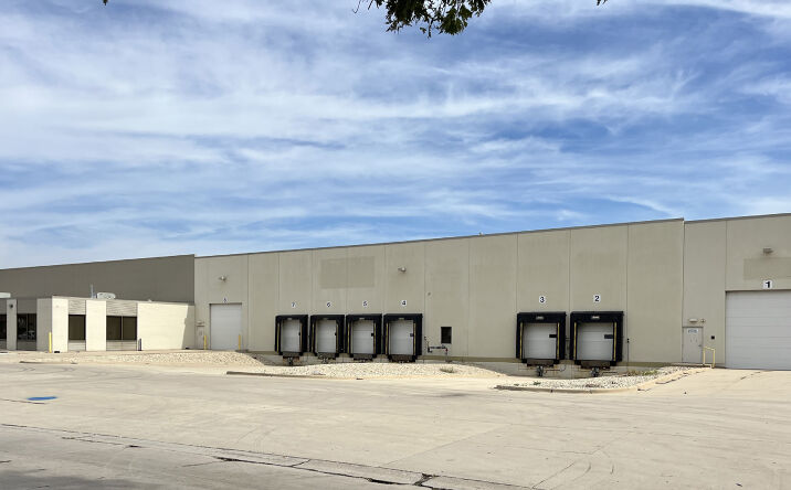Pictures of Industrial property located at 8687 S. 77th Ave, Bridgeview, IL 60455-1800 for lease - image #1