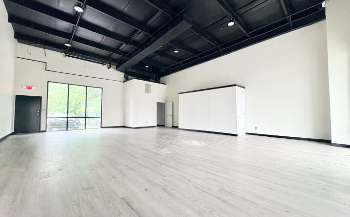 Pictures of Retail property located at 2117 SHORTER AVE SW, ROME, GA 30165-2017 for lease - image #1