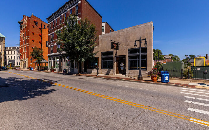 Pictures of Retail, Restaurant property located at 2800 Woodburn Avenue, Cincinnati, OH 45206 for lease - image #1
