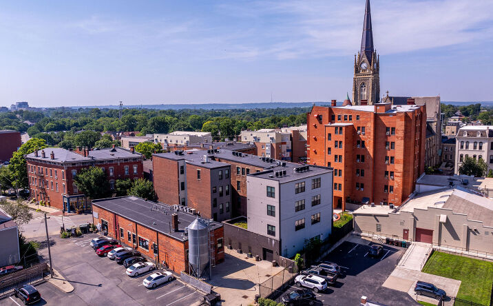 Pictures of Retail, Restaurant property located at 2800 Woodburn Avenue, Cincinnati, OH 45206 for lease - image #1