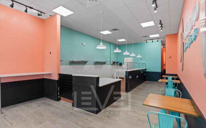 Pictures of Retail, Restaurant property located at 2705 E Commercial Boulevard, Fort Lauderdale, FL 33308 for lease - image #1
