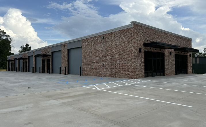 Pictures of Retail, Office, Industrial property located at 230 Casey's Lane, Flowood, MS 39232 for lease - image #1