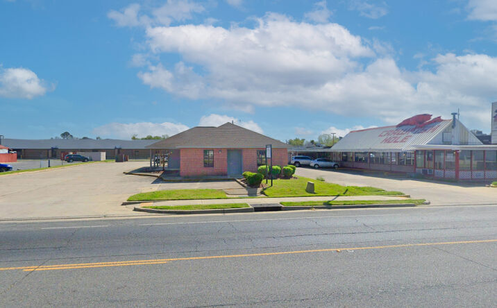 Pictures of Office, Special Purpose property located at 117 South Drive, Natchitoches, LA 71457 for lease - image #1