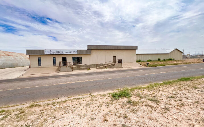 Pictures of Office, Industrial property located at 1001-1009 W Industrial Ave, Midland, TX 79701 for lease - image #1