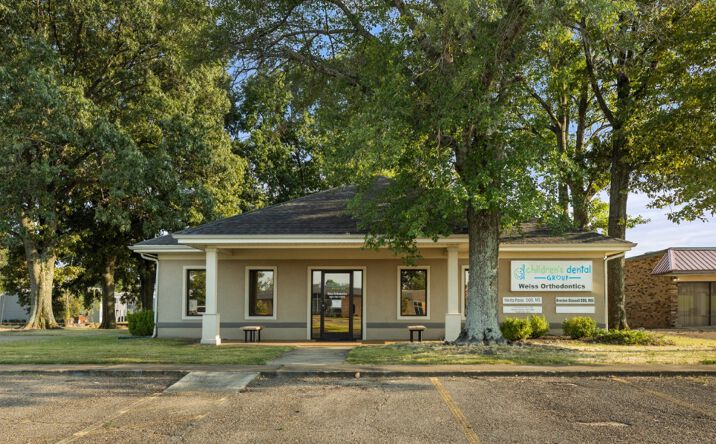 Pictures of Office property located at 316 W Tyler Ave, West Memphis, AR 72301 for lease - image #1