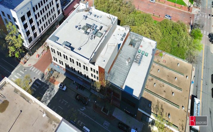 Pictures of Retail, Office property located at 907 Houston St, Fort Worth, TX 76102 for lease - image #1