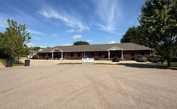 Pictures of Office property located at 279 Clear Sky Ct, Clarksville, TN 37043 for lease - image #1