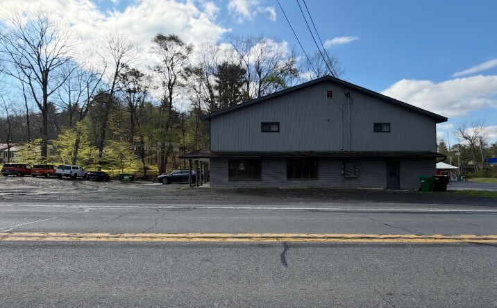 Pictures of Retail, Office property located at 7084 RTE 209, STROUDSBURG, PA 18360-7292 for lease - image #1