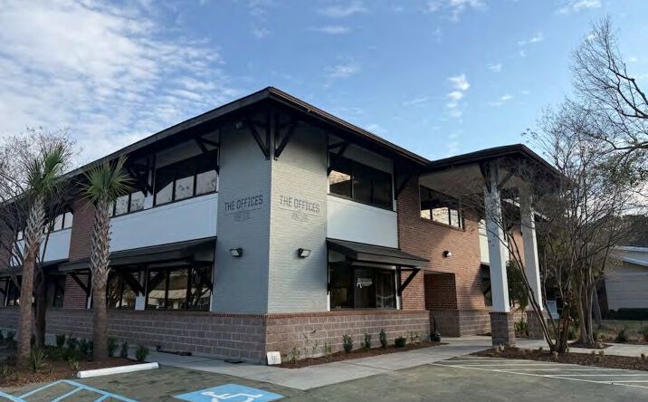Pictures of Office, Special Purpose property located at 537 Long Point Road, Mt Pleasant, SC 29464 for lease - image #1