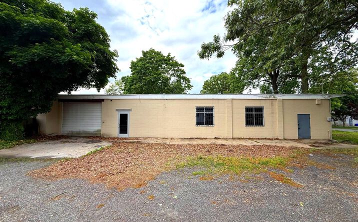 Pictures of Special Purpose property located at 407 Southwest Boulevard, Buena, NJ 08326 for lease - image #1