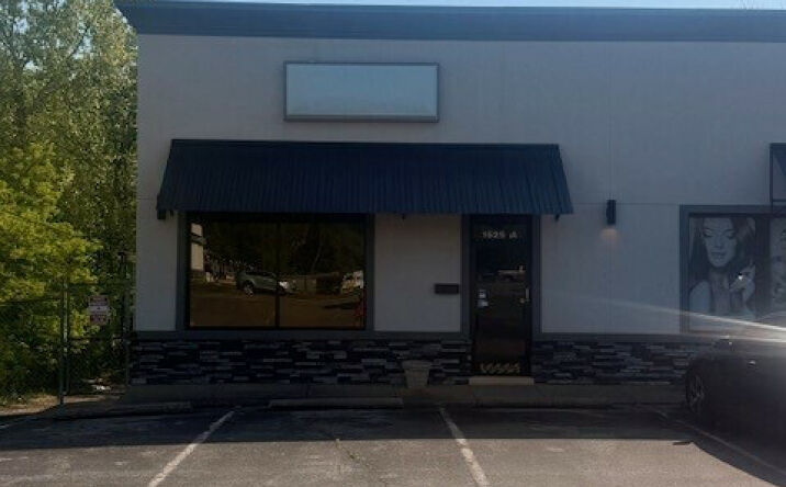 Pictures of Retail, Office property located at 1525-A Ft. Campbell Blvd., Clarksville, TN 37042 for lease - image #1