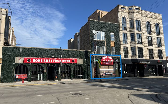 Pictures of Retail, Restaurant property located at 3477 North Clark Street, Chicago, IL 60657 for lease - image #1