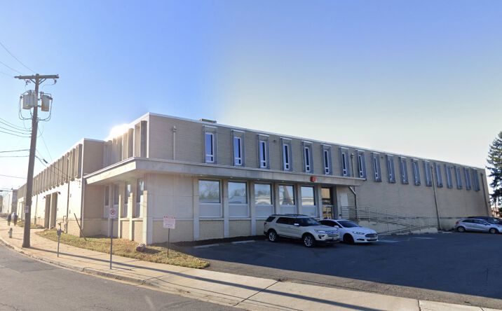 Pictures of Industrial property located at 12100 PARKLAWN DR, ROCKVILLE, MD 20852-1708 for lease - image #1