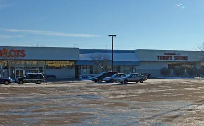 Pictures of Retail, Office property located at 4720 S. Dixie Drive, Moraine, OH 45439 for lease - image #1