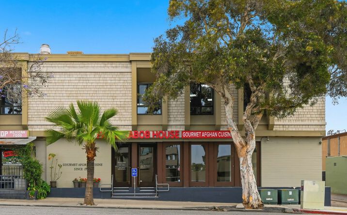 Pictures of Restaurant property located at 737 Pearl Street, La Jolla, CA 92037 for lease - image #1