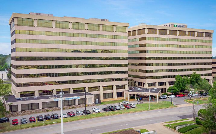 Pictures of Office property located at 6005 Park Avenue, Memphis, TN 38119 for lease - image #1