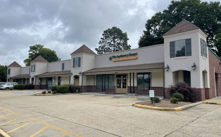 Pictures of Retail, Office property located at 620 GUILBEAU RD, LAFAYETTE, LA 70506-8709 for lease - image #1
