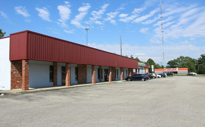 Pictures of Retail, Office, Industrial property located at 7440 Michigan Rd, Indianapolis, IN 46268 for lease - image #1