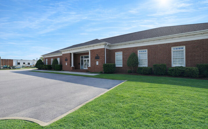 Pictures of Office, Industrial property located at 850 Tidewater Drive, Norfolk, VA 23504 for lease - image #1