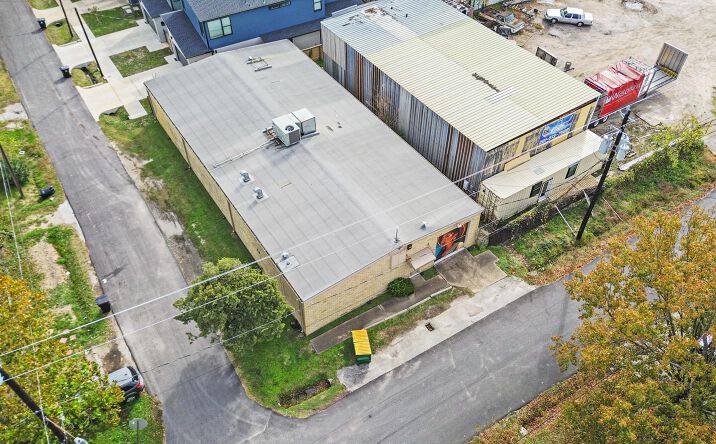 Pictures of Industrial property located at 115 ENGEL ST, HOUSTON, TX 77011 for lease - image #1