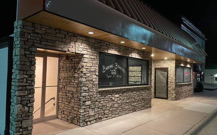 Pictures of Retail, Office, Special Purpose property located at 103 West Eldora Avenue, Weeping Water, NE 68463 for lease - image #1