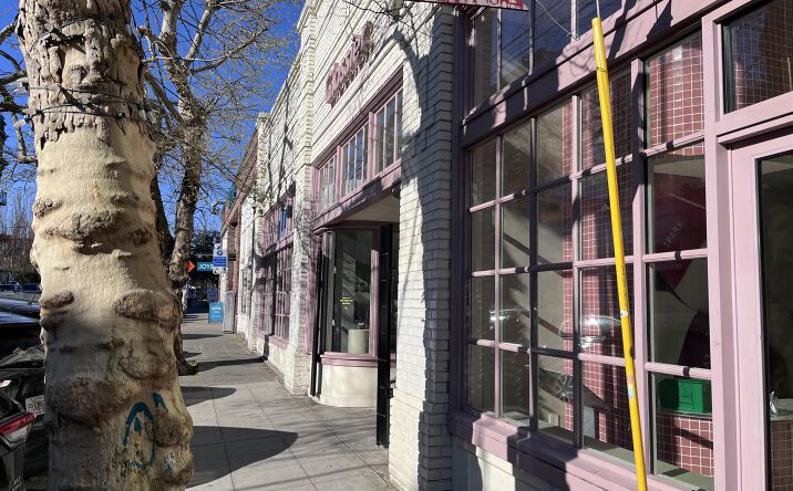 Pictures of Retail property located at 1514 10th Avenue, Seattle, WA 98122 for lease - image #1