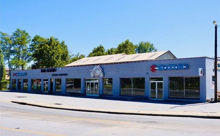 Pictures of Retail property located at 312 KANUGA RD, HENDERSONVILLE, NC 28739-5222 for lease - image #1