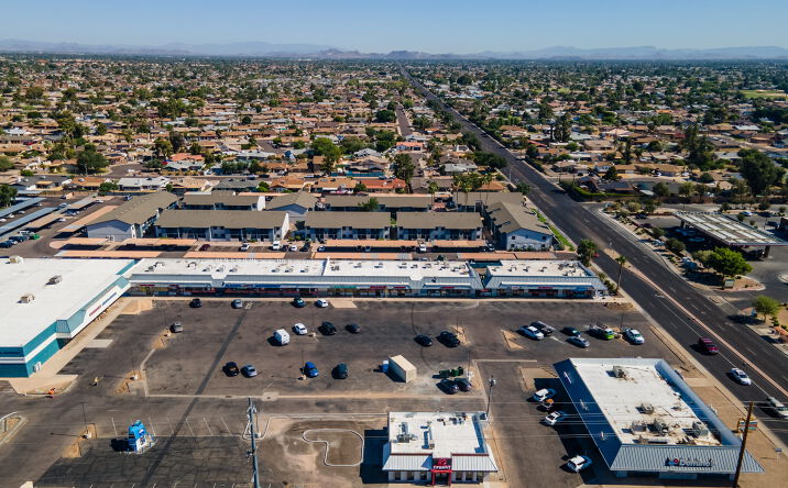 Pictures of Retail property located at 8014 North 51st Avenue, Glendale, AZ 85302 for lease - image #1